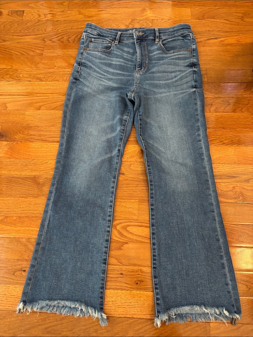 AE Women’s Blue Frayed Hem Jeans